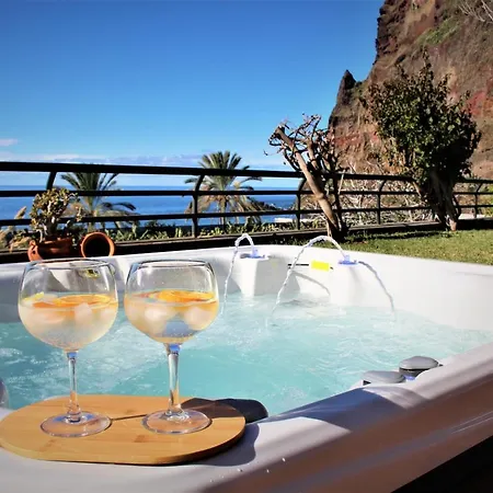 Sunset Sea Breeze Madalena do Mar