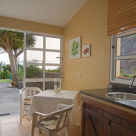 Sunset Sea Breeze 4* Madalena do Mar