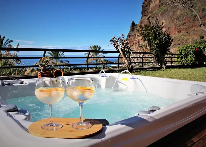 Sunset Sea Breeze Madalena do Mar