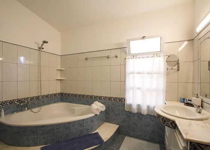 Sunset Sea Breeze 4* Madalena do Mar