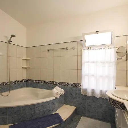 Sunset Sea Breeze 4* Madalena do Mar